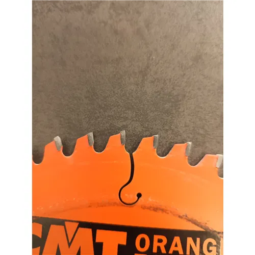 CMT Industrielle Kreissägeblätter für Querschnitte - D216x2,8 d30 Z48 HW -5°Neg (Gebraucht)
