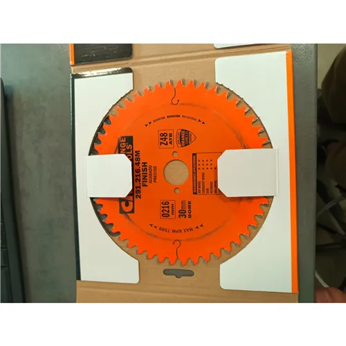 CMT Industrielle Kreissägeblätter für Querschnitte - D216x2,8 d30 Z48 HW -5°Neg (Gebraucht)