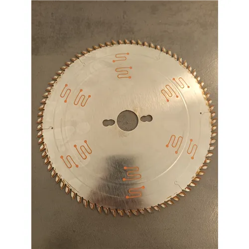 CMT Orange Chrome Kreissägeblätter aus Chrom für Rahmen - D250x3,0 d30 Z80 HW (Gebraucht)