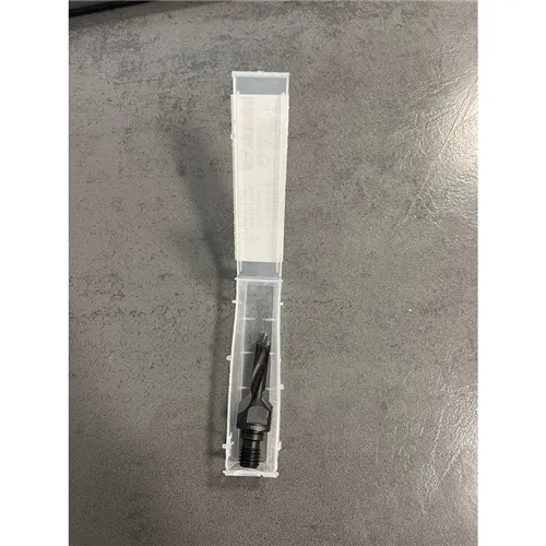 CMT Dübelbohrer mit Senker S=M10, 11x4 HW - D8x30 LB45 RH (Ausgepackt)